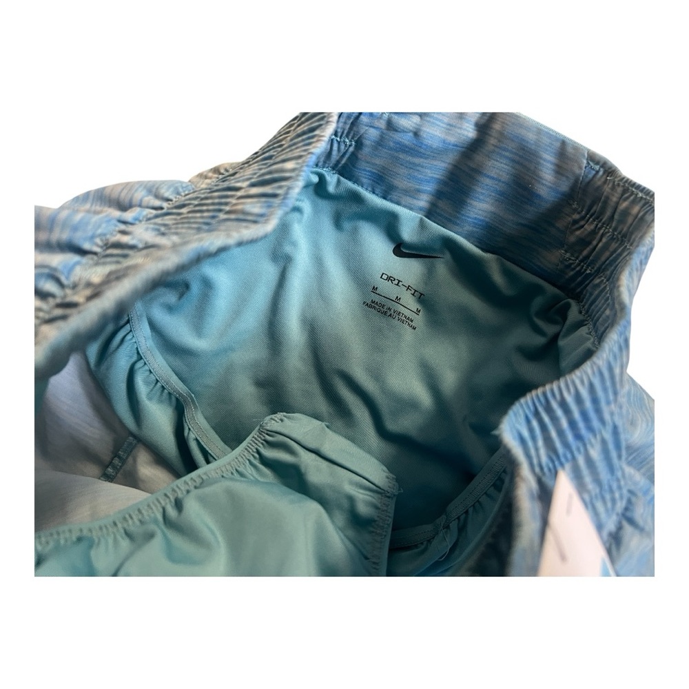 Nike Dri-FIT Mid-Rise 3 Brief Lined Shorts - Picture 7 of 7